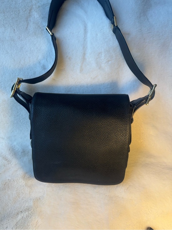 Dkny Handbags - DKNY Black Pebbled Leather Shoulder Bag with Wide Shoulder Strap